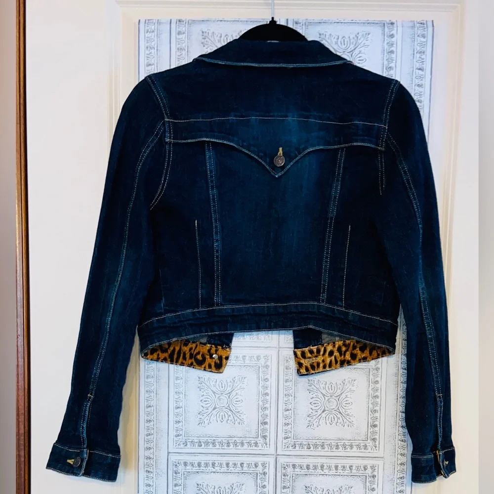 VGU ”Wednesday” Girls Sz-M Jean Jacket🐆Leopard Accent Print-Color, Sleeve, Cuffs - Picture 6 of 16